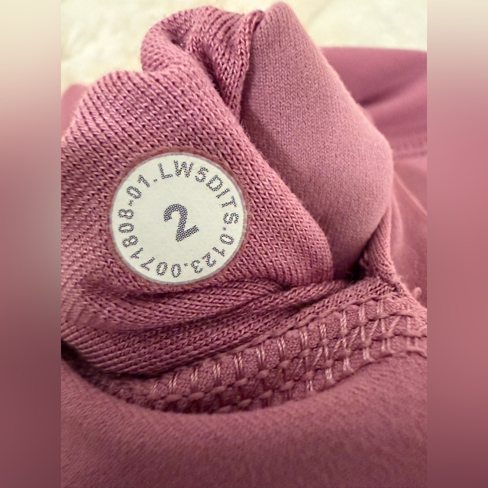 Lululemon Align Leggings - Picture 4 of 9